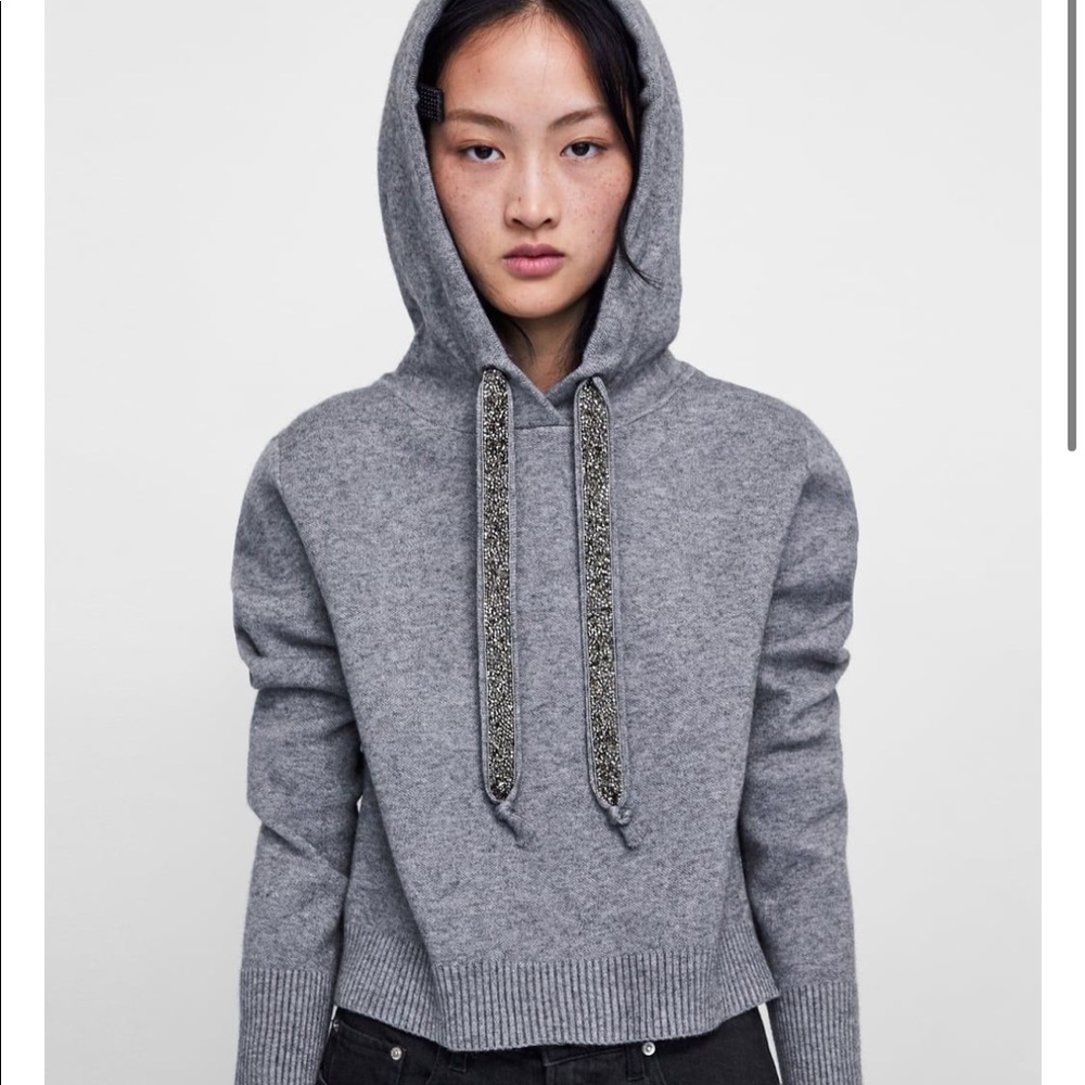 Zara Knit Cropped Boxy Hoodie Sweater Embellished Drawstrings Gray Medium